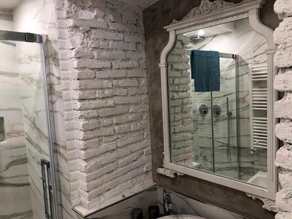 Elegant Suite In Milan Center Exterior foto