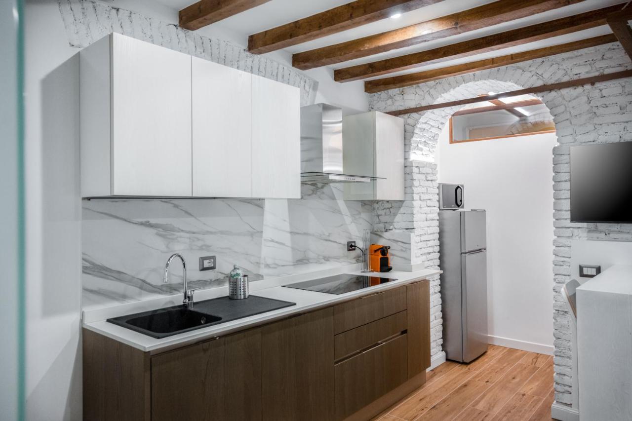 Elegant Suite In Milan Center Exterior foto
